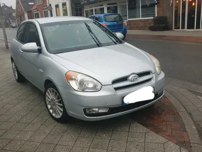 Brugt Hyundai Accent 2007 Sølv Hatchback