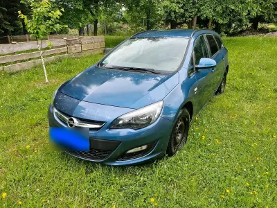 Gebraucht Opel Astra Active 140 PS (102 kW) 2013 Blau Kombi