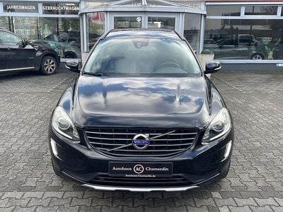 Gebraucht Volvo XC60 Momentum 181 PS (133 kW) 2014 Schwarz SUV