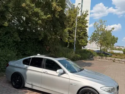 Gebraucht BMW 530 258 PS (189 kW) 2012 Grau Limousine