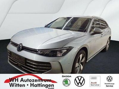 Gebraucht VW Passat Business 150 PS (110 kW) 2024 Oyster silver metallic Kombi