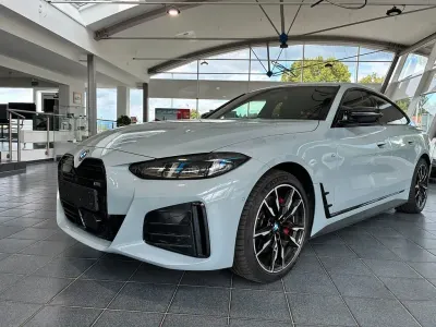 Gebraucht BMW i4 M Sport 400 kW (544 PS) 2025 Grau Limousine