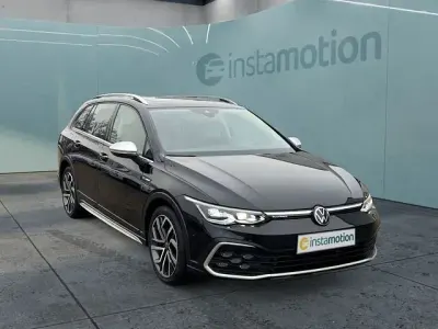 Gebraucht VW Golf Alltrack 200 PS (147 kW) 2022 Schwarz Kombi