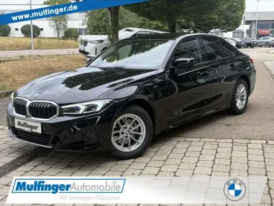 Gebraucht BMW 320 Sport Line 184 PS (135 kW) 2024 Schwarz Limousine