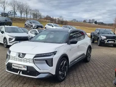 Gebraucht Mitsubishi Eclipse 55 kW (75 PS) 2026 Himalayaweiß/onyxschwarz SUV