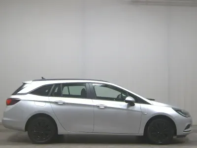Używany Opel Astra Edition 136 KM (100 kW) 2019 Srebrny Kombi