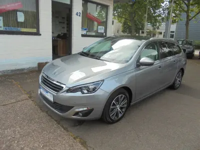 Gebraucht Peugeot 308 SW Allure 120 PS (88 kW) 2014 Grau Kombi