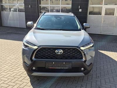 Gebraucht Toyota Corolla Cross Team 152 PS (111 kW) 2022 Cement grey SUV