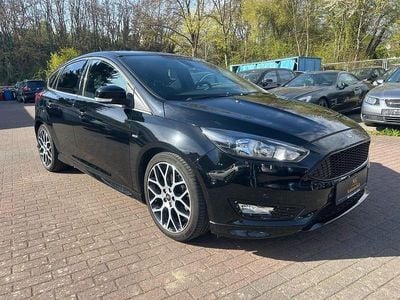 Second-hand Ford Focus ST-Line 150 CP (110 kW) 2018 Negru Berlinǎ