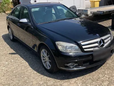 Gebraucht Mercedes C280 231 PS (169 kW) 2007 Schwarz Limousine