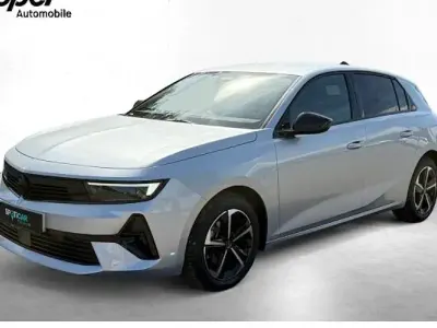 Begagnad Opel Astra 131 HK (96 kW) 2024 Vit Sedan