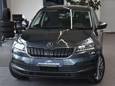 Grau Gebraucht 2020 Skoda Karoq Style SUV | 16.850 € (Fairer Preis)