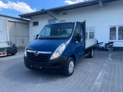 Używany Opel Movano 150 KM (110 kW) 2015 Niebieski Minivan