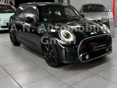 Occasion Mini Cooper S Resolute Edition 178 PK (130 kW) 2023 Groen Hatchback