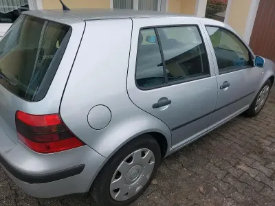 Gebraucht VW Golf IV Edition 75 PS (55 kW) 2000 Grau Limousine