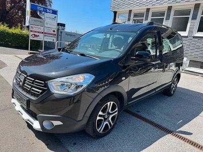 Usata Dacia Dokker Celebration 116 CV (85 kW) 2018 Nero Monovolume