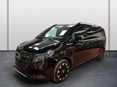 Schwarz Gebraucht 2025 Mercedes V220 Avantgarde Van / Kleinbus | 67.500 €