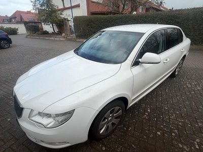 Gebraucht Skoda Superb 125 PS (91 kW) 2009 Weiß Limousine