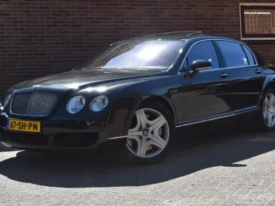Gebraucht Bentley Continental Flying Spur 562 PS (413 kW) 2006 Schwarz Limousine
