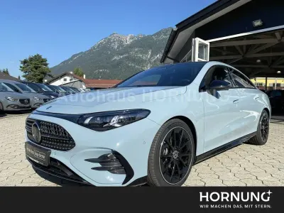 Gebraucht Mercedes CLA200 AMG 184 PS (135 kW) 2026 Blau Limousine