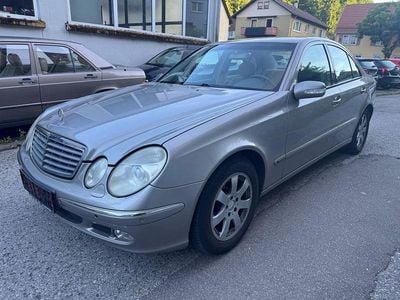Gebraucht Mercedes E220 150 PS (110 kW) 2004 Silber Limousine