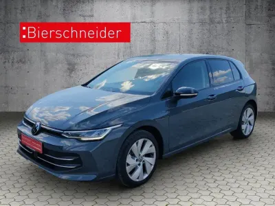 Usata VW Golf VIII Goal 150 CV (110 kW) 2025 Grigio Berlina