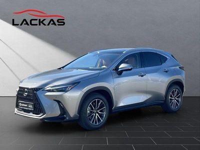 Neu Lexus NX450h+ Executive Line 292 PS (214 kW) 2026 Silber SUV
