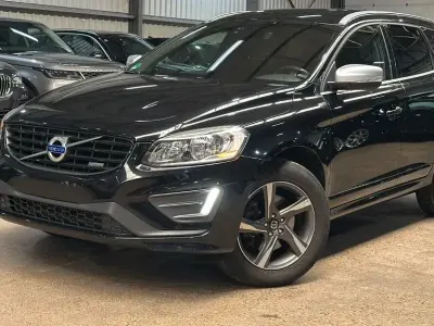 Gebraucht Volvo XC60 Momentum 181 PS (133 kW) 2014 Schwarz SUV