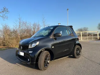 Gebraucht Smart ForTwo Cabrio Passion 71 PS (52 kW) 2016 Schwarz Cabrio