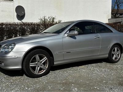 Usata Mercedes CLK200 163 CV (119 kW) 2002 Argento Berlina