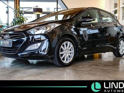 Gebraucht Hyundai i30 Edition 99 PS (72 kW) 2014 Schwarz Limousine