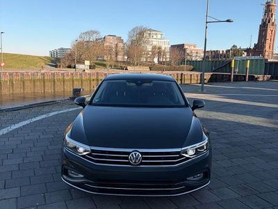 Usata VW Passat 190 CV (139 kW) 2020 Nero Berlina