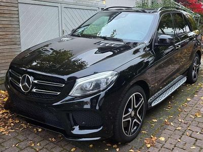 Gebraucht Mercedes GLE500 AMG line 455 PS (334 kW) 2016 Schwarz SUV