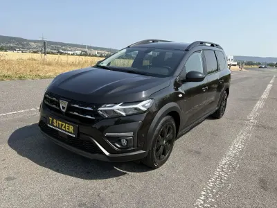 Gebraucht Dacia Jogger Extreme 110 PS (80 kW) 2022 Perlmuttschwarz Van / Kleinbus