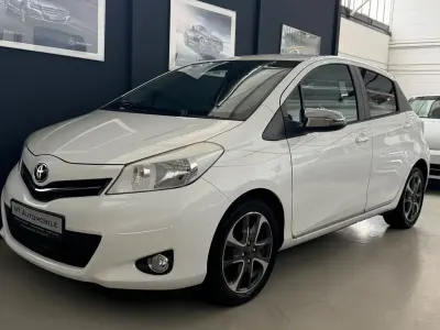 Gebraucht Toyota Yaris Edition 99 PS (72 kW) 2013 Weiß Kleinwagen