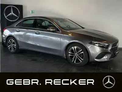 Usata Mercedes A220 Progressive 190 CV (139 kW) 2024 Grigio Berlina