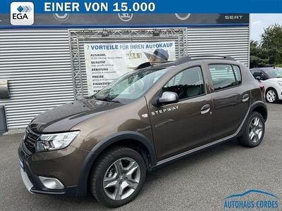 Braun Gebraucht 2020 Dacia Sandero Stepway SUV | 11.489 € (Superpreis)