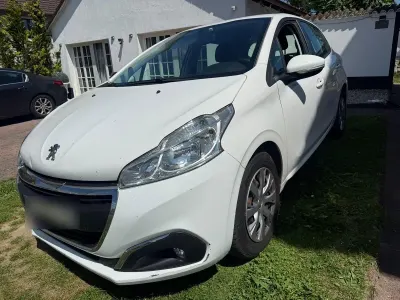 Gebraucht Peugeot 208 102 PS (75 kW) 2019 Grau Kleinwagen