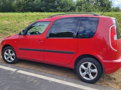 Gebraucht Skoda Roomster 105 PS (77 kW) 2008 Rot Van / Kleinbus