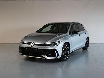 Gebraucht VW Golf VIII R-line 150 PS (110 kW) 2025 Silber Limousine