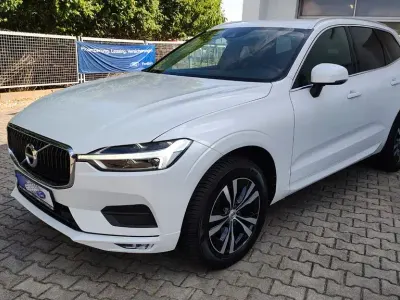 Gebraucht Volvo XC60 Momentum 190 PS (139 kW) 2020 Weiß SUV