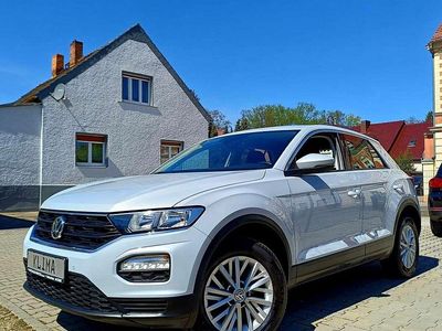 Second-hand VW T-Roc 116 CP (85 kW) 2019 Alb SUV