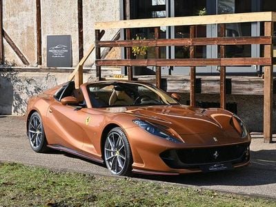 Gebraucht Ferrari 812 799 PS (587 kW) 2023 Braun Cabrio