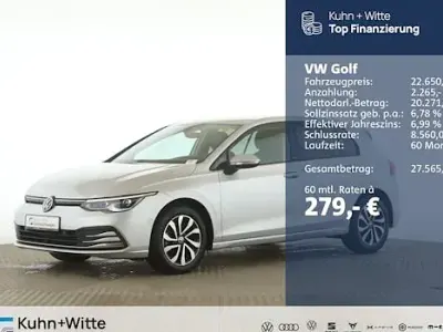 Gebraucht VW Golf VIII Active 150 PS (110 kW) 2022 Silber Limousine