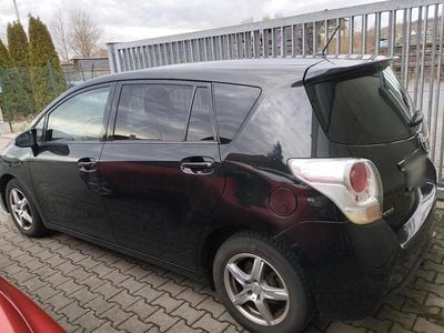 Usata Toyota Verso 112 CV (82 kW) 2015 Nero Monovolume