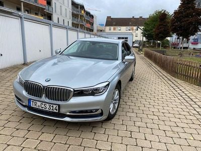 BMW 730