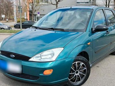 Gebraucht Ford Focus 80 PS (58 kW) 2000 Grün Kleinwagen