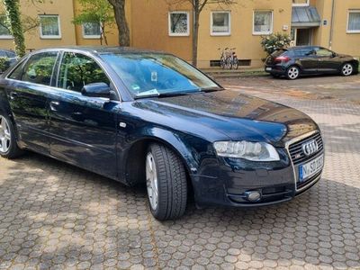 gebraucht Audi A4 2.0 TDI quattro S-Line