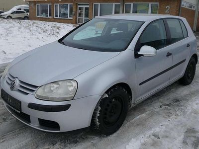 Gebraucht VW Golf V 102 PS (75 kW) 2004 Silber Kleinwagen