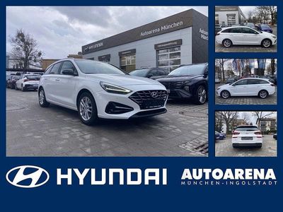 Gebraucht Hyundai i30 Edition 30+ 120 PS (88 kW) 2022 Polar white / sol Kombi